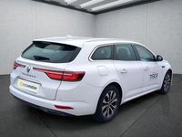 Gebraucht Renault Talisman 159 PS (116 kW) 2022 Weiß Kombi