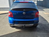 Gebraucht VW Polo 101 PS (74 kW) 2004 Blau Kleinwagen