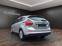 Gebraucht Ford Focus Titanium 125 PS (91 kW) 2013 Silber Limousine
