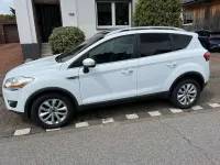 Usado Ford Kuga Titanium 163 HP (119 kW) 2010 Branco SUV