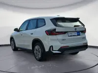 Gebraucht BMW iX1 Performance 230 kW (313 PS) 2023 Alpinweiß SUV