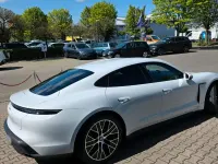 Gebraucht Porsche Taycan Sport 350 kW (476 PS) 2021 Weiß Limousine