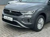 Gebraucht VW T-Roc Life 110 PS (80 kW) 2022 Grau SUV