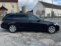 Gebraucht Mercedes C200 Elegance 136 PS (100 kW) 2010 Schwarz Kombi