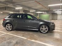 Gebraucht Audi A3 Sportback e-tron Sport 150 PS (110 kW) 2020 Grau Kleinwagen