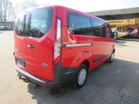 Gebraucht Ford Transit Trend 125 PS (91 kW) 2015 Rot Kombi