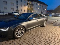 Gebraucht Audi S8 520 PS (382 kW) 2012 Grau Limousine