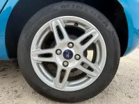 Gebraucht Ford Fiesta Titanium 101 PS (74 kW) 2014 Blau Kleinwagen