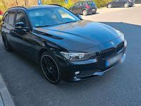 Gebraucht BMW 320 184 PS (135 kW) 2012 Schwarz Kombi