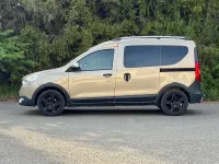 Gebraucht Dacia Dokker Stepway 131 PS (96 kW) 2019 Beige dune Van / Kleinbus