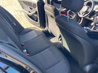 Gebraucht Mercedes C180 156 PS (114 kW) 2019 Schwarz Kombi