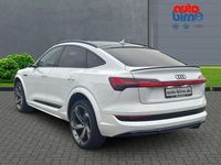 Gebraucht Audi e-tron Sportback Performance 369 kW (503 PS) 2021 Gletscherweiß metallic SUV