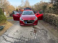 Gebraucht Mazda 2 90 PS (66 kW) 2020 Rot Limousine