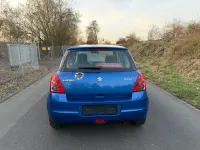 Gebraucht Suzuki Swift Club 92 PS (67 kW) 2009 Blau Kleinwagen
