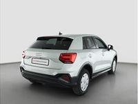 Gebraucht Audi Q2 S-Line 150 PS (110 kW) 2025 Silber (tausilber metallic) SUV