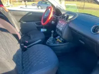 Gebraucht Ford Fiesta 69 PS (50 kW) 2005 Schwarz Kleinwagen