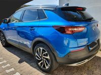 gebraucht Opel Grandland X Ultimate in blau 8 Fach 2Hd.