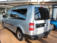 Gebraucht VW Caddy Maxi 140 PS (102 kW) 2015 Silber Van / Kleinbus