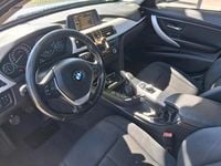 Gebraucht BMW 320 Sport Line 2012 Grau Limousine