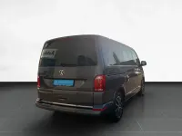 Gebraucht VW Multivan Highline 199 PS (146 kW) 2019 Grau Van / Kleinbus