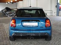 Gebraucht Mini John Cooper Works 178 PS (130 kW) 2021 Blau Kleinwagen