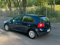 Gebraucht VW Golf 101 PS (74 kW) 2004 Blau Coupé