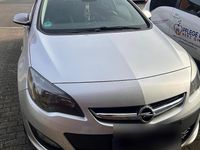 Gebraucht Opel Astra 110 PS (80 kW) 2014 Silber Kombi