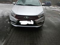 Gebraucht Lada Vesta 106 PS (77 kW) 2017 Limousine