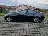 Gebraucht BMW 316 136 PS (100 kW) 2014 Black sapphire metallic Limousine