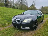 Gebraucht Opel Insignia Sport 220 PS (161 kW) 2009 Schwarz Limousine