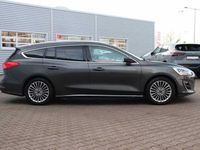 gebraucht Ford Focus 1.5 EcoBoost Vignale S/S LED ACC PDC Navi