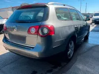 Gebraucht VW Passat 133 PS (97 kW) 2006 Grau Kombi