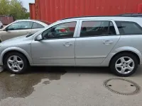 Gebraucht Opel Astra Edition 116 PS (85 kW) 2008 Silber Limousine