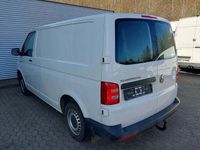Gebraucht VW Transporter 102 PS (75 kW) 2017 Weiß Van