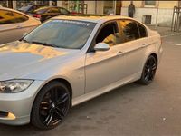 Gebraucht BMW 320 187 PS (137 kW) 2009 Silber Limousine