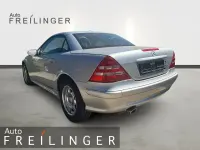 Gebraucht Mercedes SLK200 163 PS (119 kW) 2003 Silber Cabrio