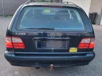 Gebraucht Mercedes E200 163 PS (119 kW) 2002 Kombi