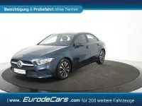 Gebraucht Mercedes 180 116 PS (85 kW) 2020 Blau Limousine