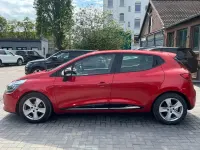 Gebraucht Renault Clio IV Luxe 90 PS (66 kW) 2013 Rot Limousine