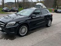 Gebraucht Mercedes GLA250 211 PS (155 kW) 2016 Schwarz SUV