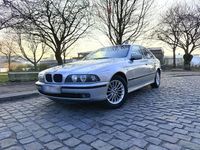 Gebraucht BMW 523 170 PS (125 kW) 1996 Silber Limousine