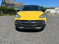 Gebraucht Opel Adam Rocks Rocks 90 PS (66 kW) 2015 Gelb Kleinwagen