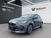 Neu Toyota Yaris Hybrid 116 PS (85 kW) 2026 Grau Limousine