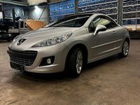 Gebraucht Peugeot 207 CC 112 PS (82 kW) 2012 Silber Cabrio