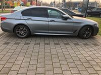 gebraucht BMW 540 Benzin Limousine