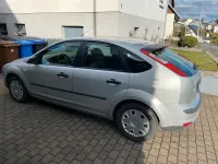 Gebraucht Ford Focus 101 PS (74 kW) 2007 Silber Limousine