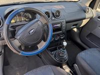 Gebraucht Ford Fiesta 68 PS (50 kW) 2004 Silber Kleinwagen