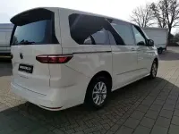 Käytetty VW Multivan 150 HP (110 kW) 2022 Valkoinen Tila-auto