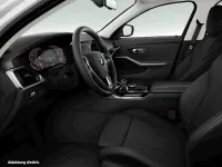Gebraucht BMW 330 Sport Line 286 PS (210 kW) 2022 Weiß Kombi