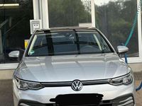 Gebraucht VW Golf VII Active 150 PS (110 kW) 2021 Silber Kleinwagen